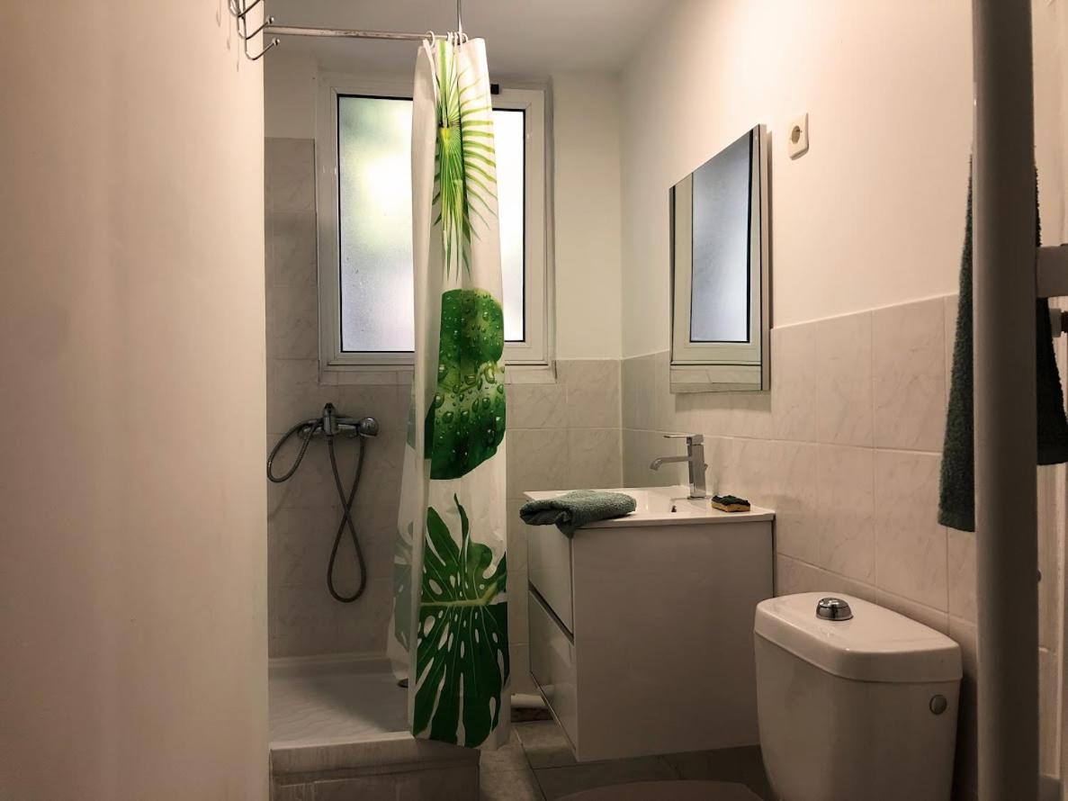 T2 entièrement équipé et refait à neuf à 10mn Alès Apartamento La Grand'Combe Exterior foto