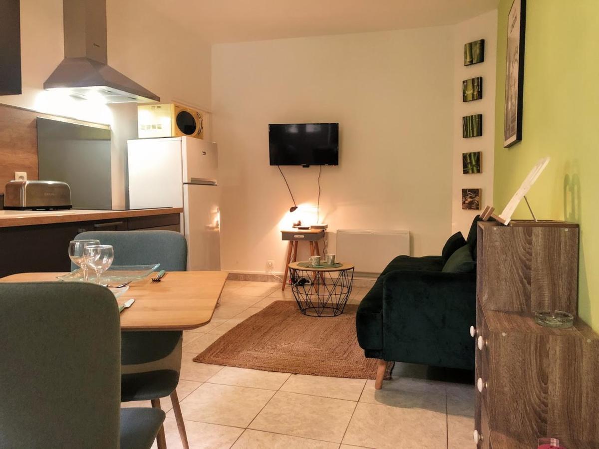 T2 entièrement équipé et refait à neuf à 10mn Alès Apartamento La Grand'Combe Exterior foto
