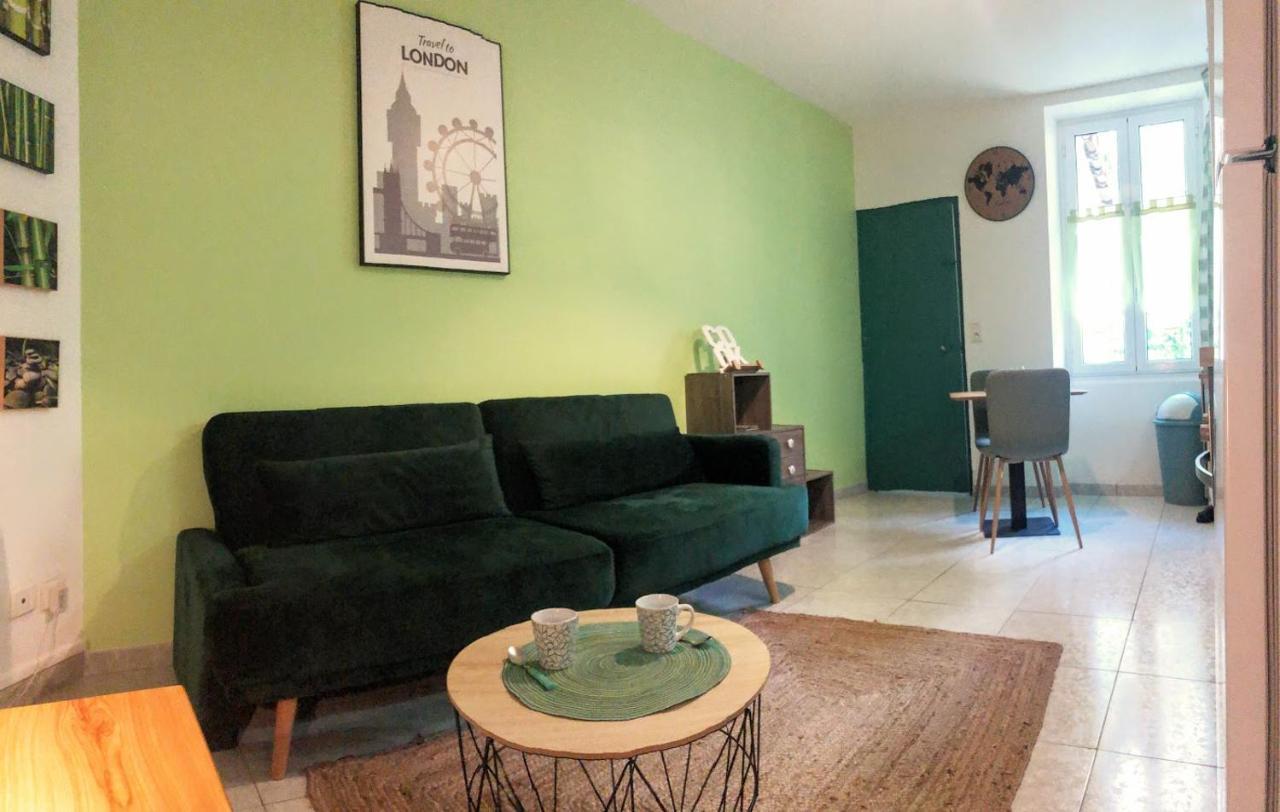 T2 entièrement équipé et refait à neuf à 10mn Alès Apartamento La Grand'Combe Exterior foto
